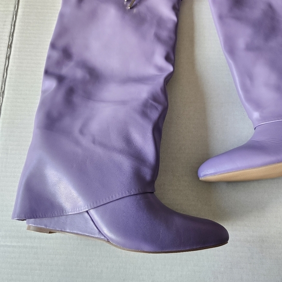 Liliana Lavender Purple Mutto-1 Padlock Detail Wedge Knee High Boot - Picture 2 of 9
